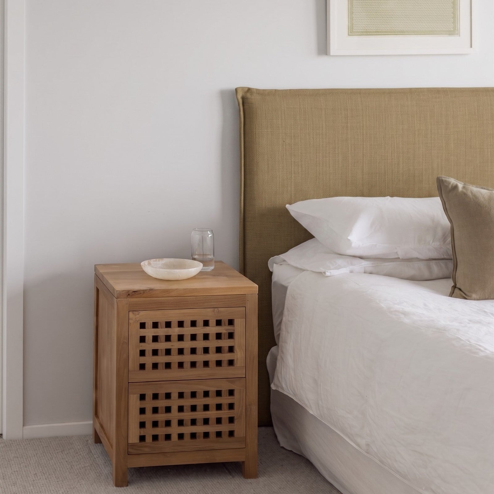 Tussock Headboard with Flange