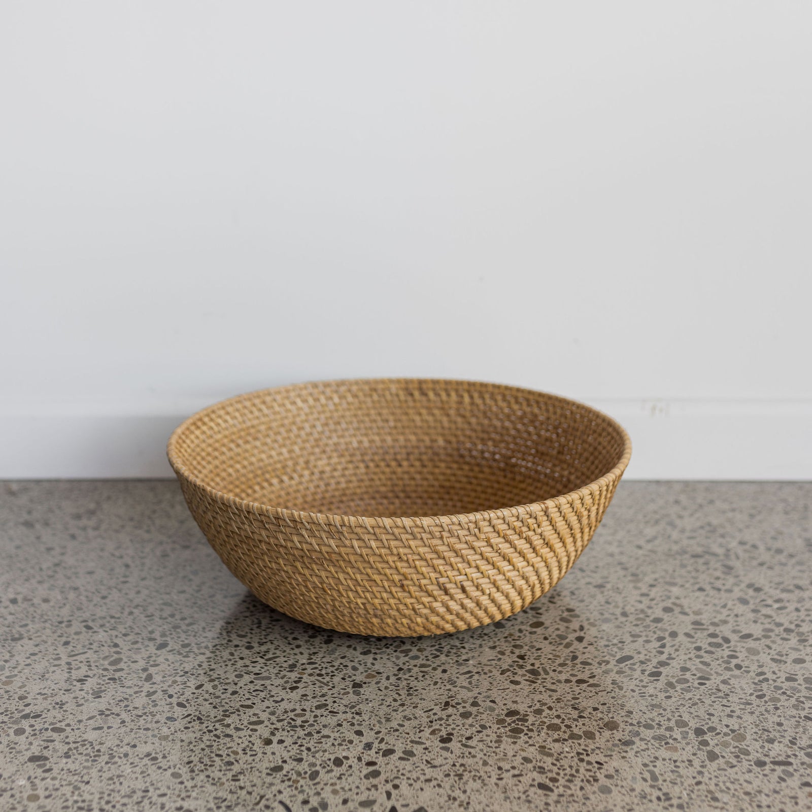 Large Round Natural Rattan Basket Bowl