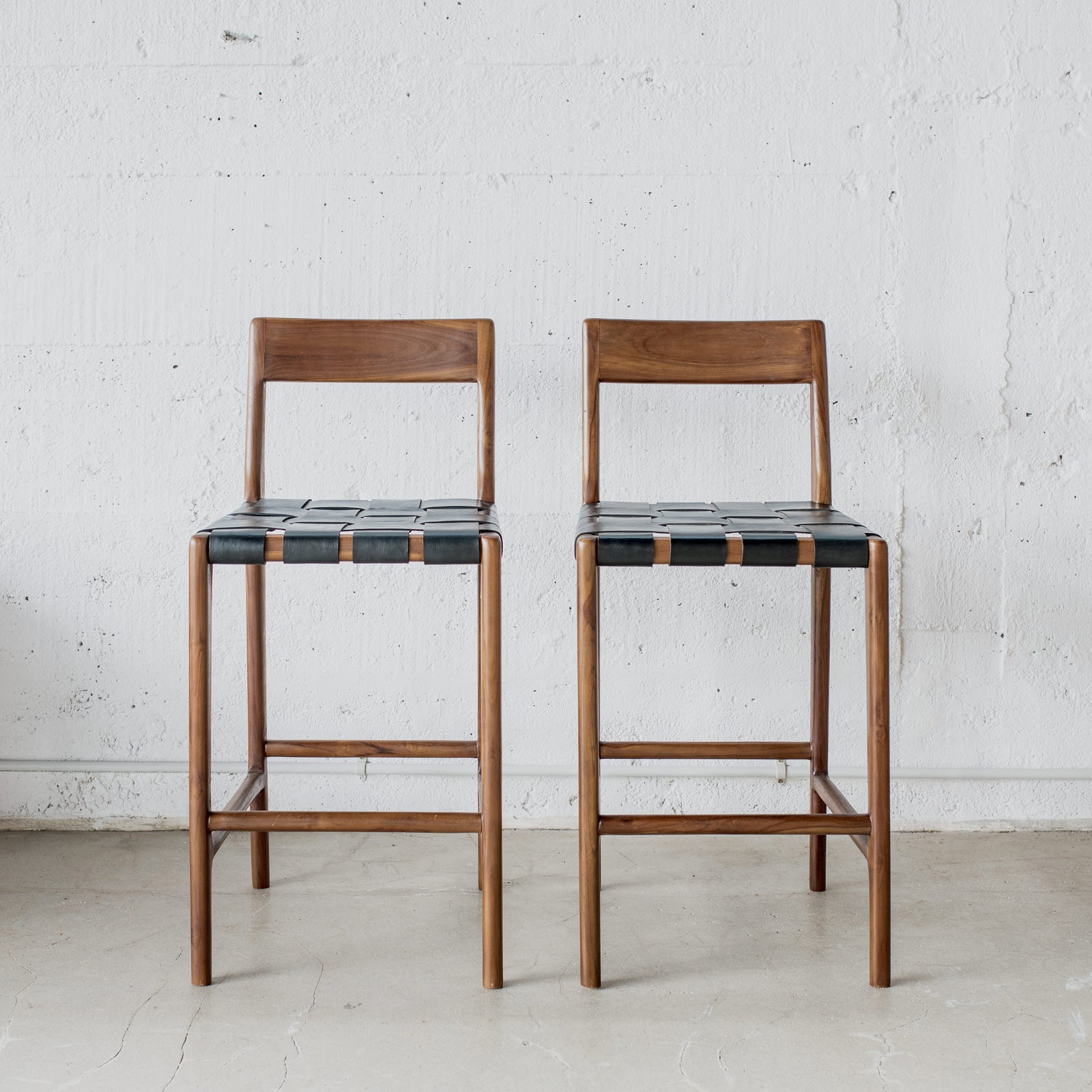Set of Two Serengeti Bar Stools (Black Leather, Vintage Brown Wood)