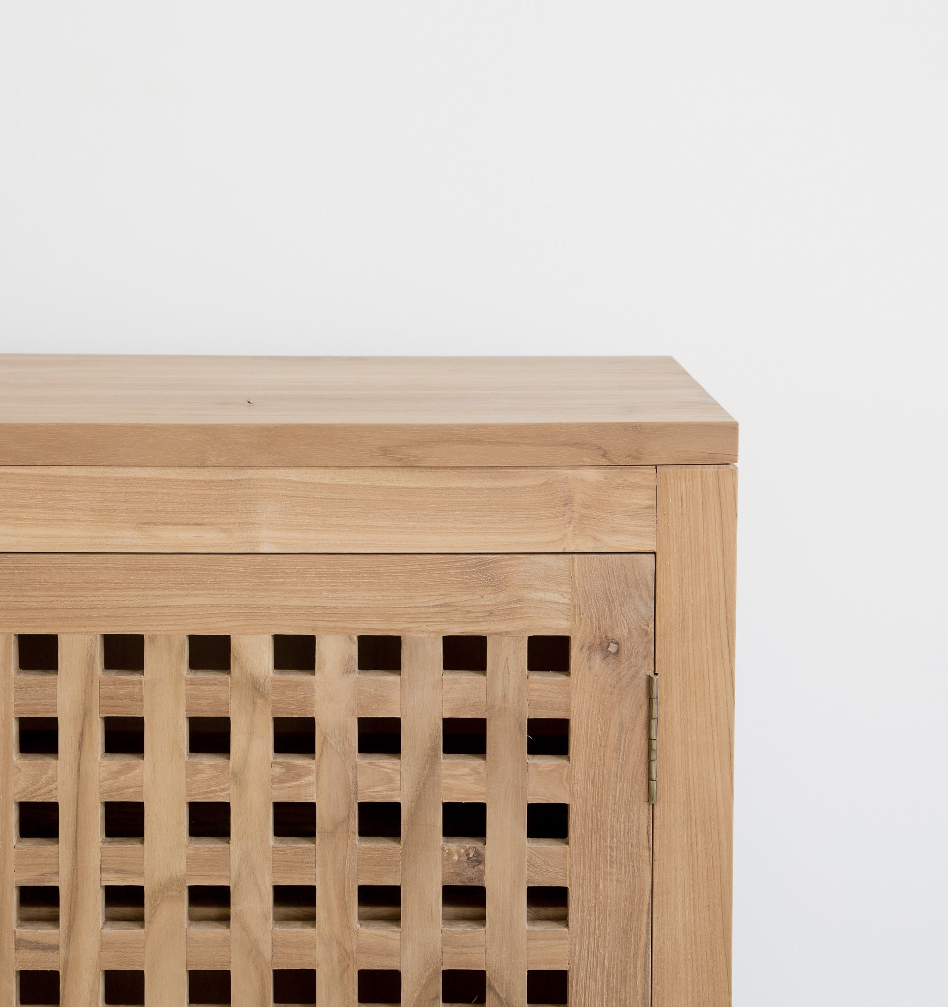 St Tropez Low Buffet