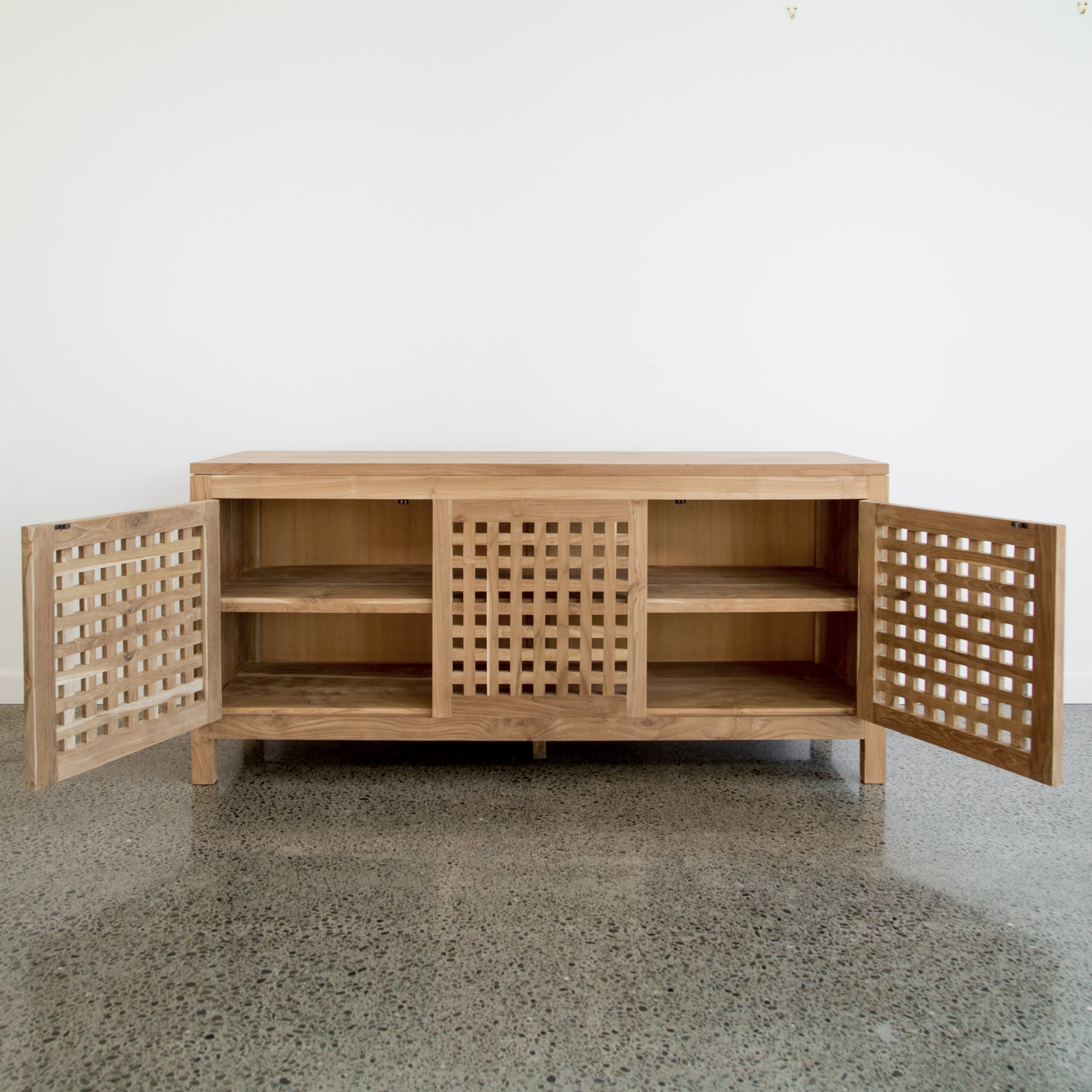 St Tropez Low Buffet