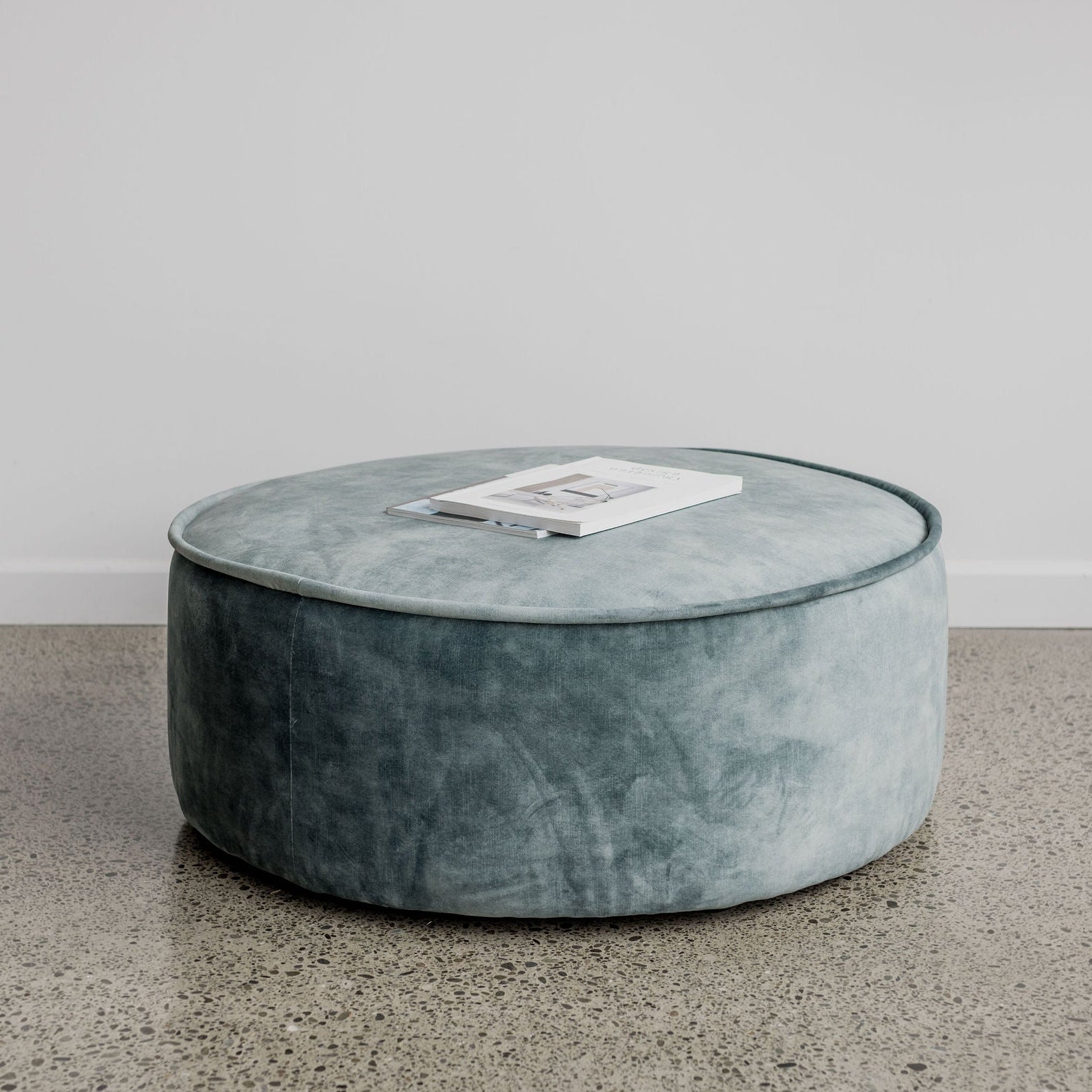 Round Velvet Floor Pouff Ottoman (Aqua)