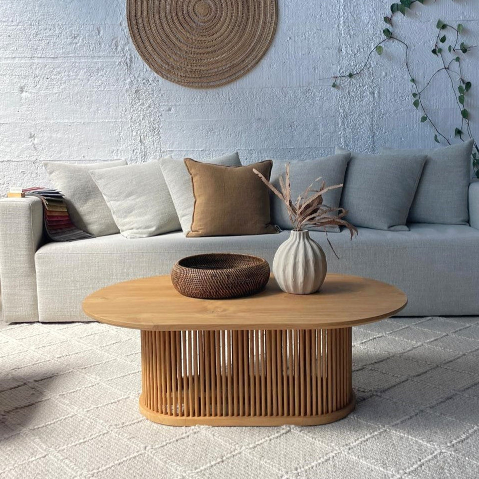 Spindle Coffee Table (Oval)