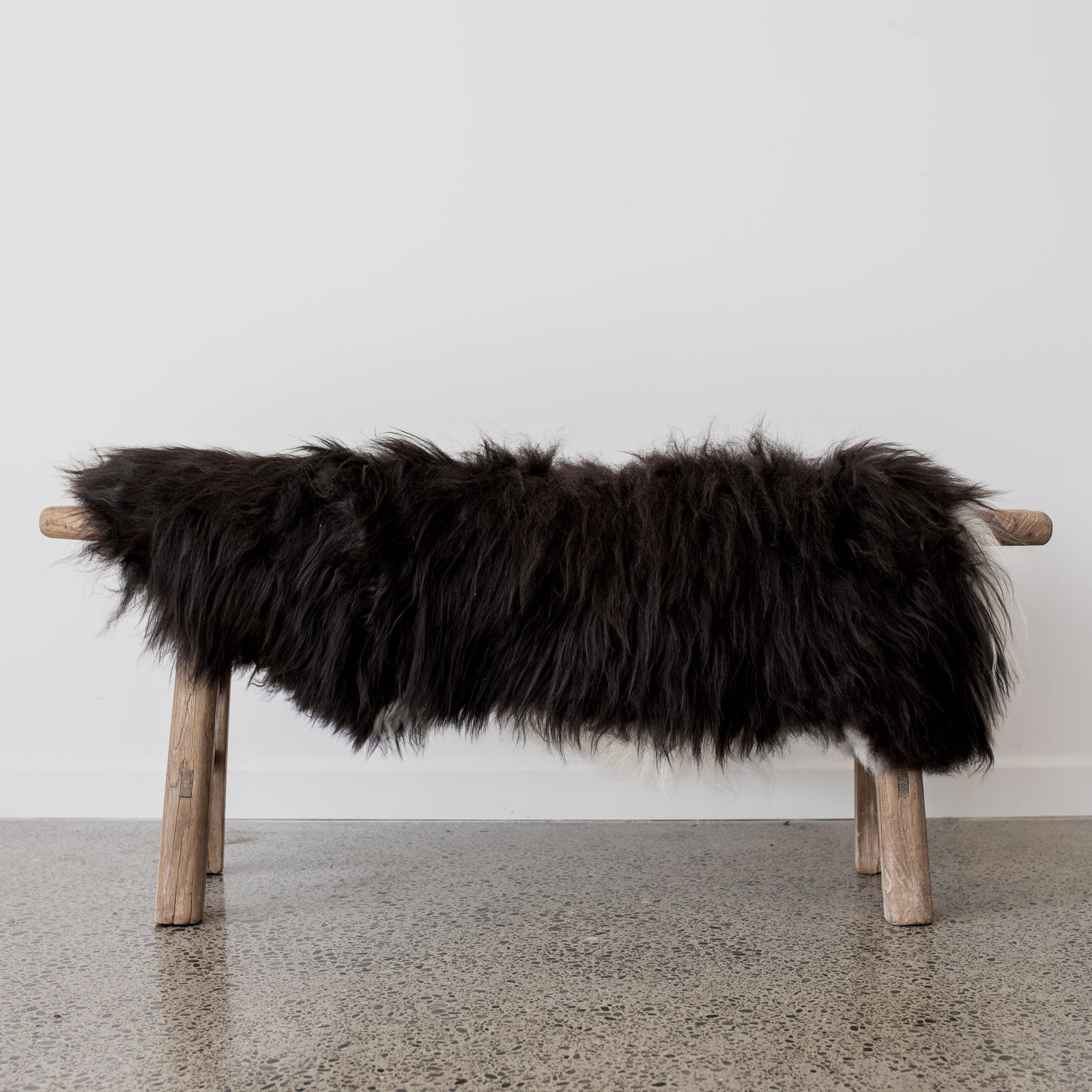 Black Icelandic Sheepskin XL
