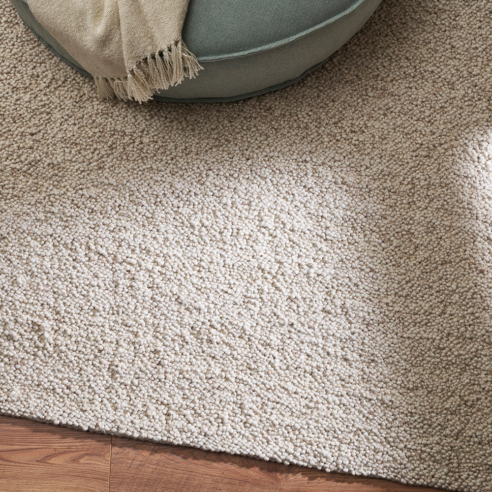Boucle Floor Rug - Acorn White