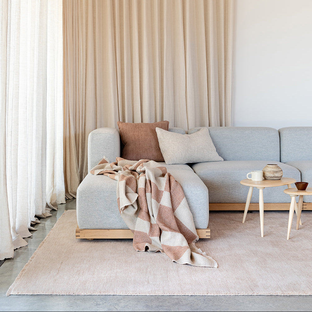 Cameo Wool Floor Rug