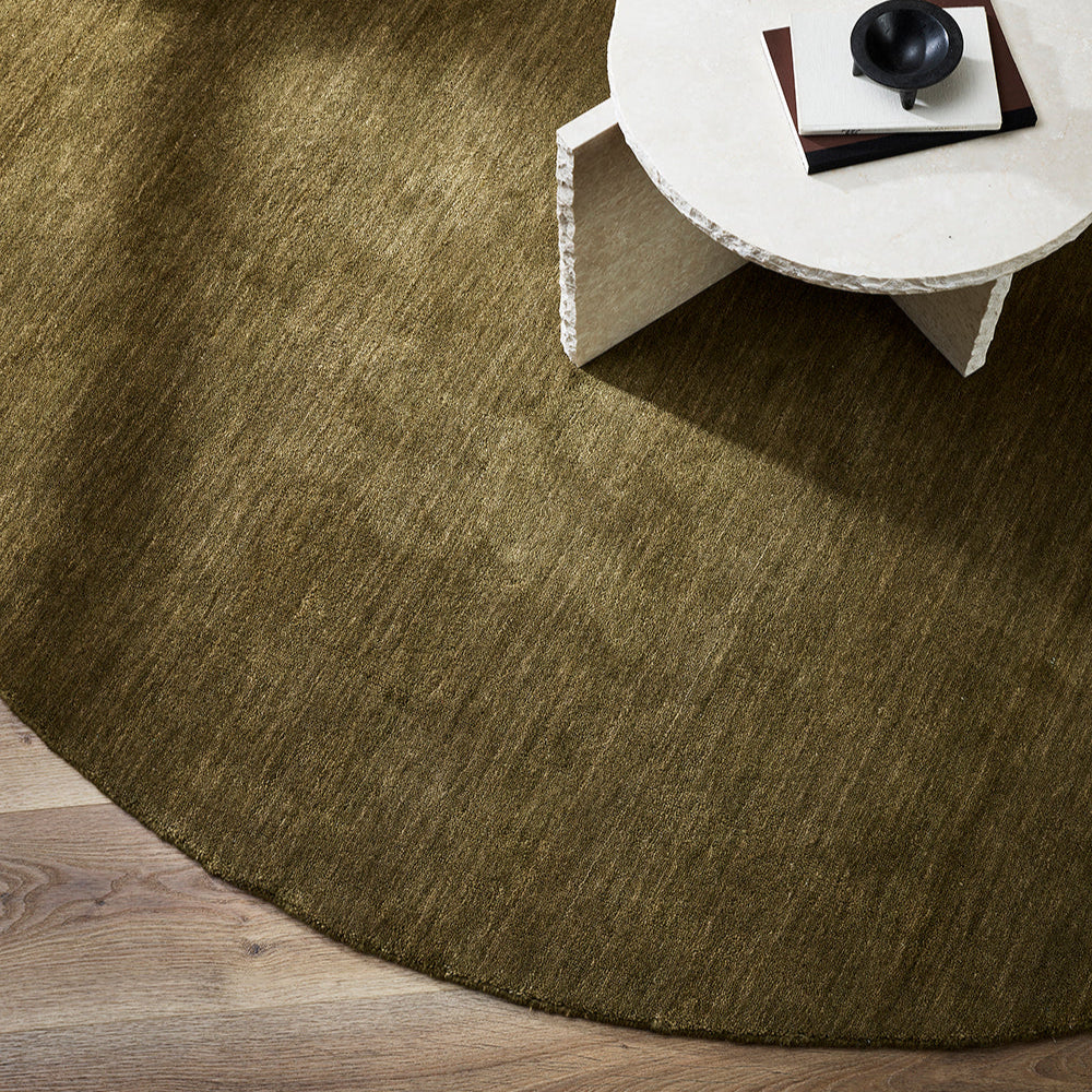Round Moss Wool Floor Rug